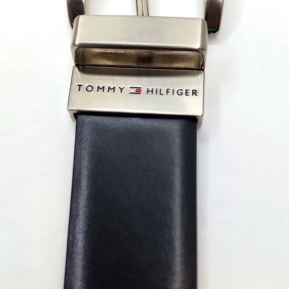 TOMMY HILFIGER REVERSIBLE BELT 38-40, LARGE, BLACK & DARK BROWN - Picture 3 of 7
